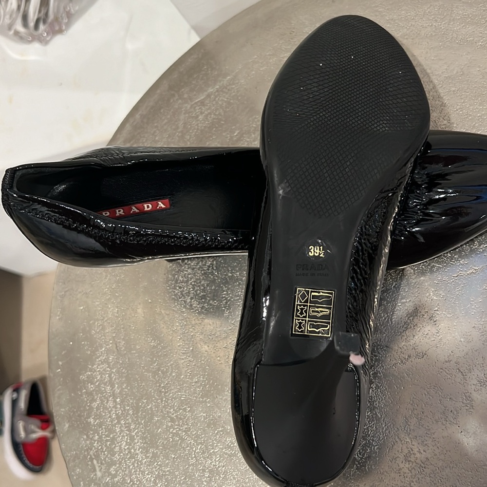 💗PRADA Shoes - Picture 6 of 7